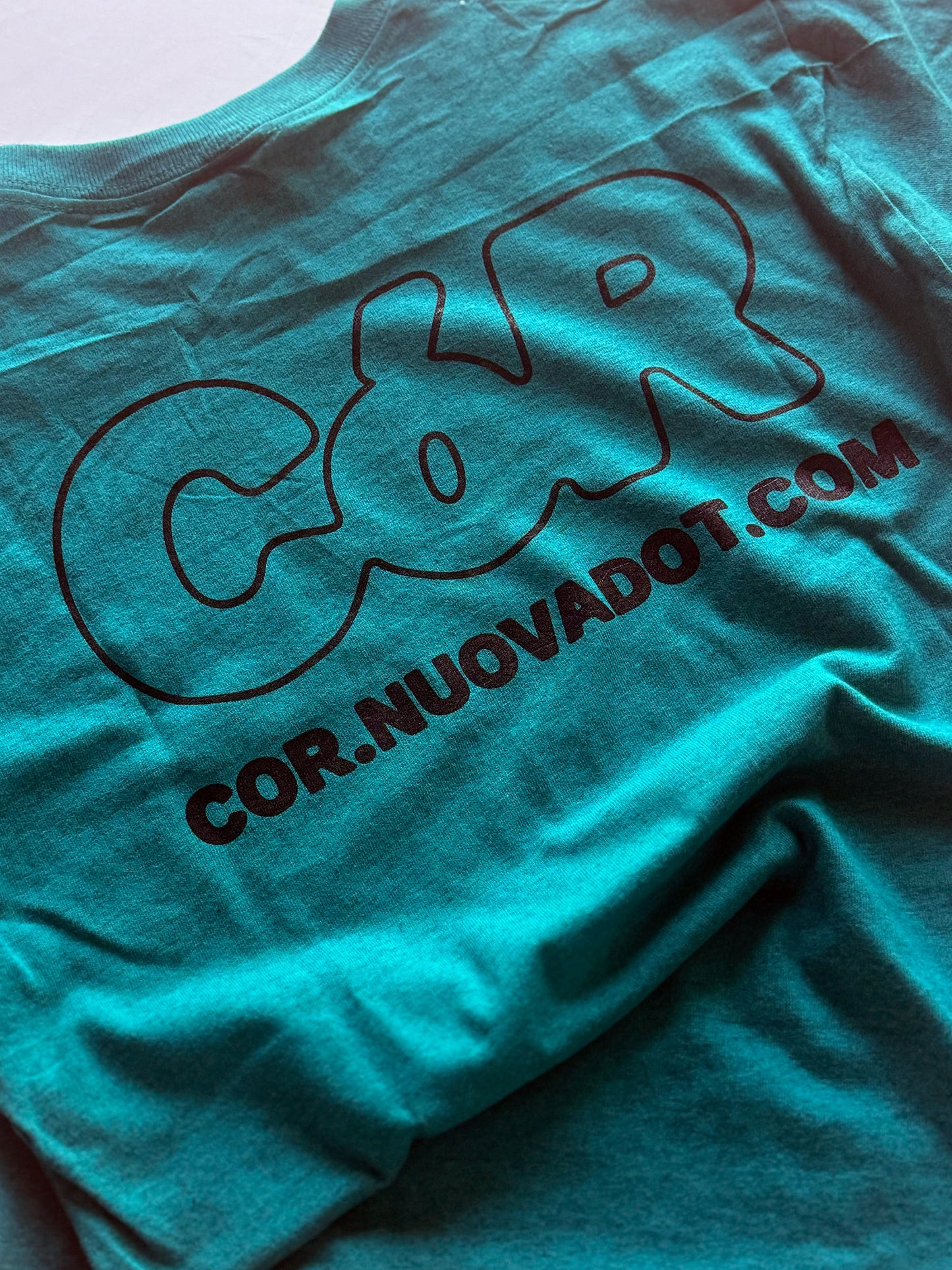 T-SHIRT VERDE